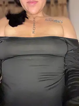 Mila_cherry1 现场XXX聊天