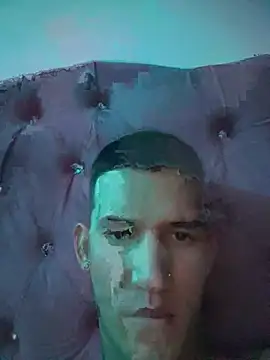Joswyl30's Live XXX Chat