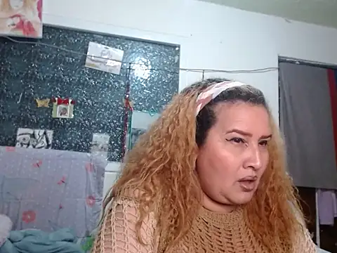 Chat XXX en directo de Perla1981--