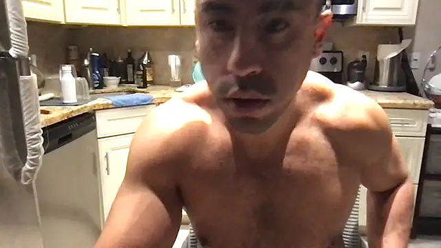BigGuyMuscle – Naživo XXX chat