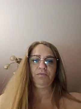 BLONDKICIA1 Live XXX-Chat