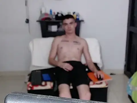 Zac_Efront élő XXX-chatje