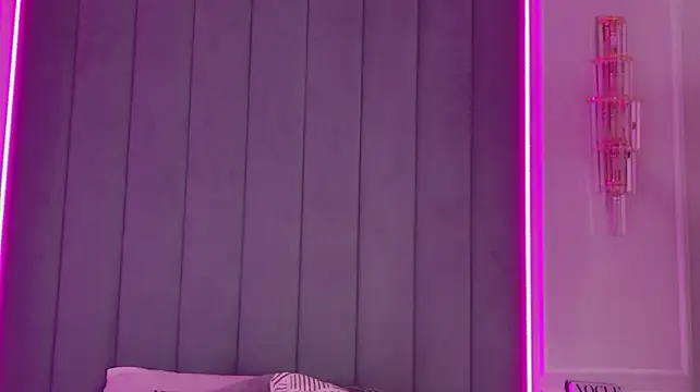 AvaLarson Live XXX-Chat