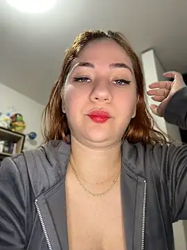 צ'אט XXX בשידור חי של Celestedubois
