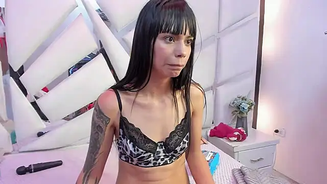kylie_seex Adlı Modelin Canlı XXX Sohbeti