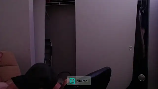 הופעת וובקאם של PeterHanglin