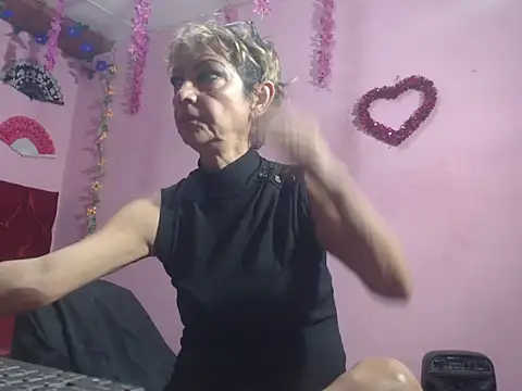 Perla_wondEr Adlı Modelin Canlı XXX Sohbeti