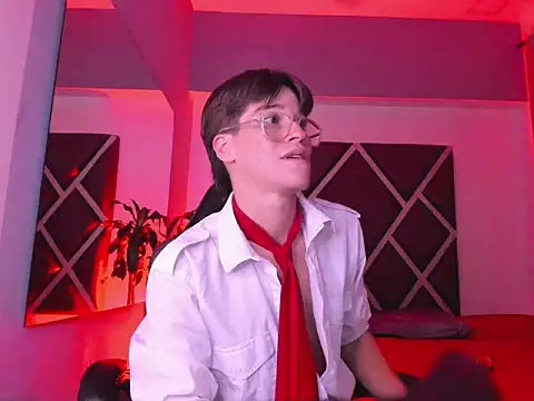 Chat XXX en directo de Axel_Royce