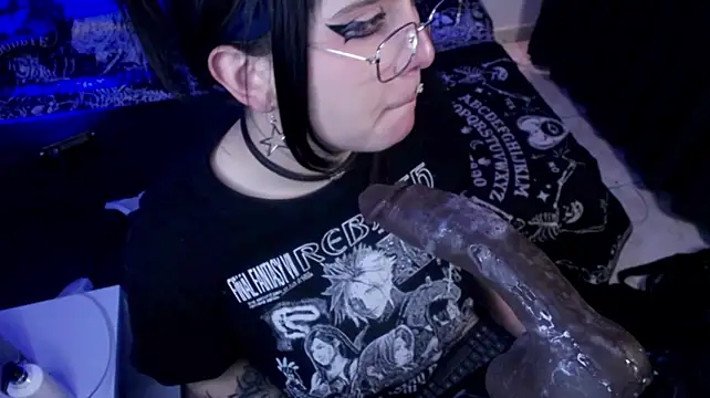 Chat +18 de mikaskullcs ao vivo
