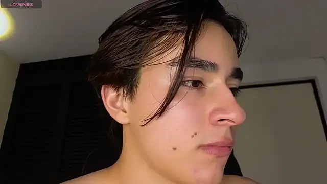 Connorr_01 라이브 XXX 채팅