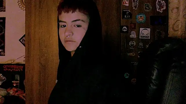 XXX chat uživo modela alex_one888
