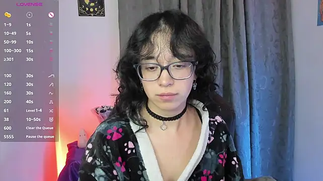 Chat XXX ao vivo de indra_cam