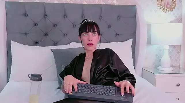 XXX chat uživo modela MissAthziry
