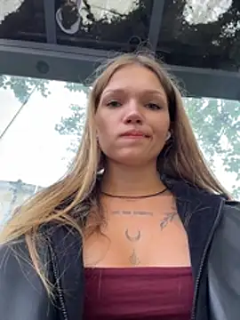 StreetSquirt's Live XXX Chat