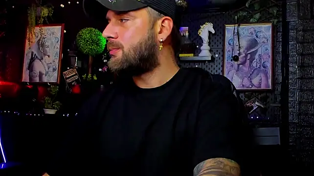 Chat XXX ao vivo de LexHardy