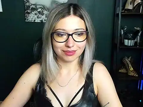 Živý XXX chat loveHeidi