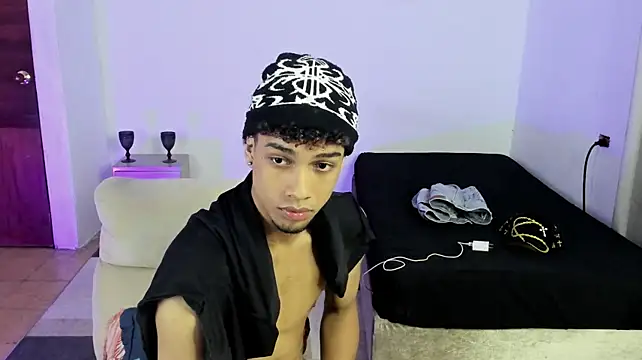 Czat XXX na żywo – Nathan_velez
