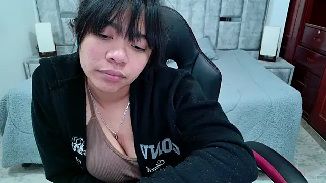 laureentt_ Chat XXX live