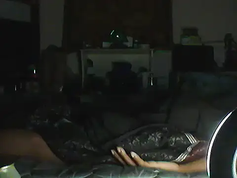 CR3M3_FIR3  – Naživo XXX chat