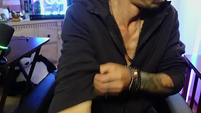 Chatroom XXX en direct de Ghost11_11