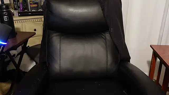 Chat +18 de Ghost11_11 ao vivo