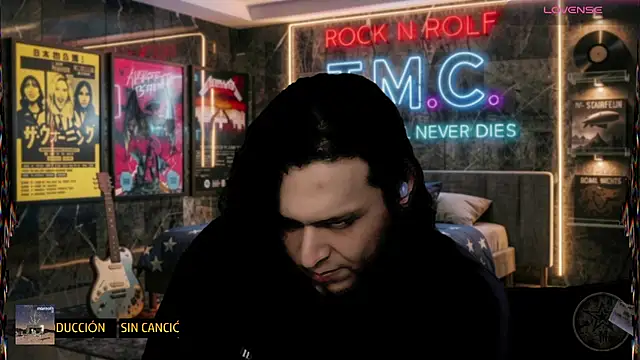 chino_roz's Live XXX Chat