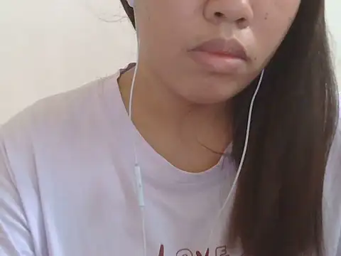 ChubbyButty live XXX chat