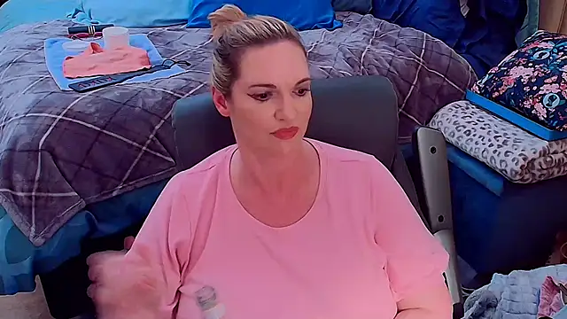 צ'אט XXX בשידור חי של ninajaymes