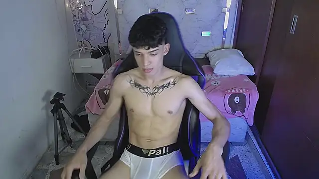 Liom_Gym 即時 XXX 聊天