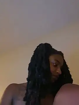 Chat XXX en directo de PrincessRayari