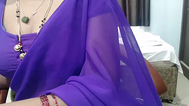 Czat XXX na żywo – sunitha-3