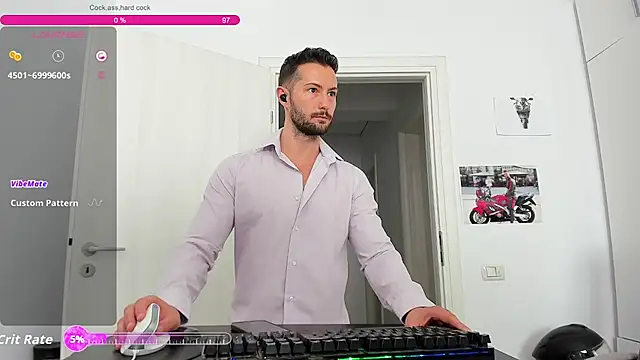 Živý XXX chat ZackFraser