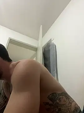 Itadelic131's Live XXX Chat