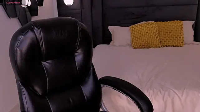 XXX chat uživo modela AmyRosse_X