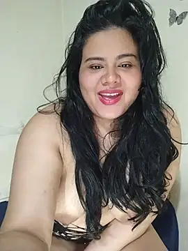 ttania_golden_'s Live XXX Chat