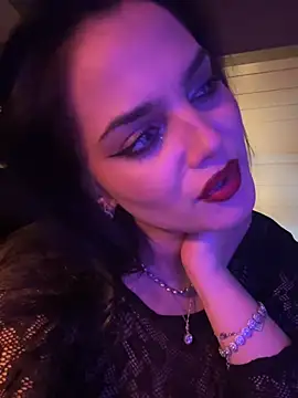 Chat +18 de LunnaVey ao vivo