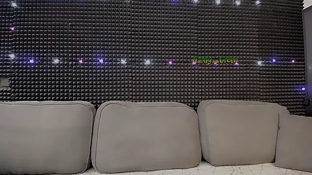 Hardy_Green Live XXX-Chat
