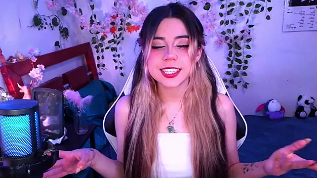 Kittyuwu_ – Naživo XXX chat