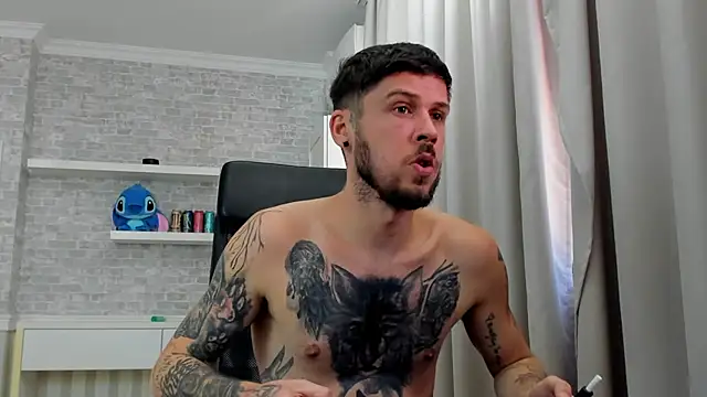 JonahShaw – Live XXX-chat