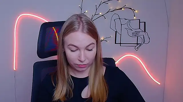 צ'אט XXX בשידור חי של Dana_flowers