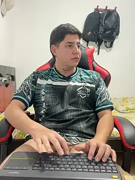 Fozil_Dvice Live XXX Chat