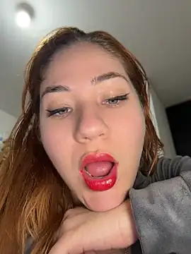 Celestedubois' Live XXX Chat