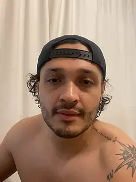 Chat XXX ao vivo de joss_ackland