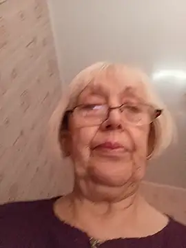 Anatolia5961's Live XXX Chat