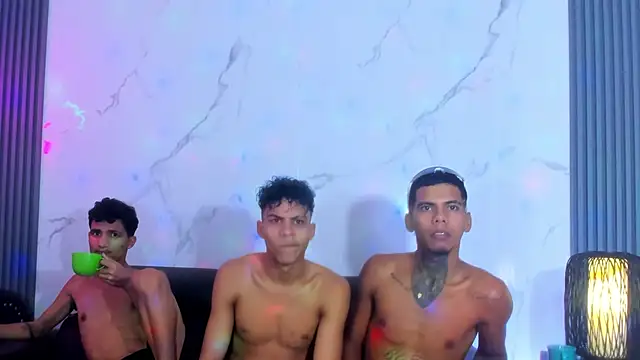 Kleyn_blackのライブXXXチャット