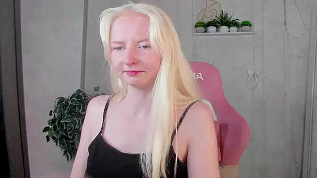 Marin_Blair 现场XXX聊天