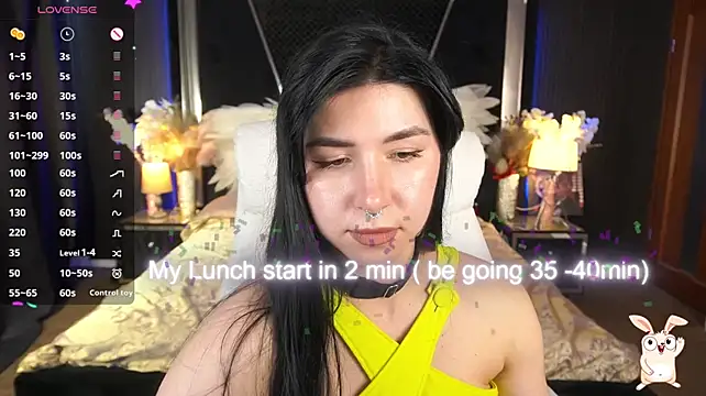 แชท XXX สดของ EmilyCandyy