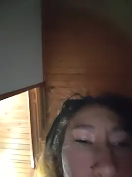 Chat XXX ao vivo de Valuysarauwu