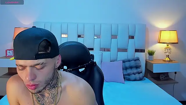 Sembang XXX Secara Langsung Zeus_damian21