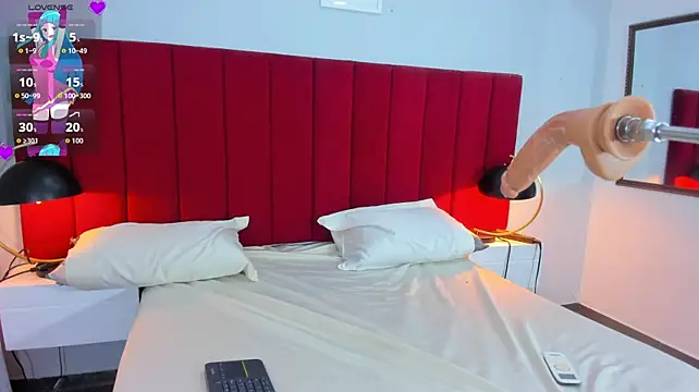 XXX chat uživo modela eby_muriel